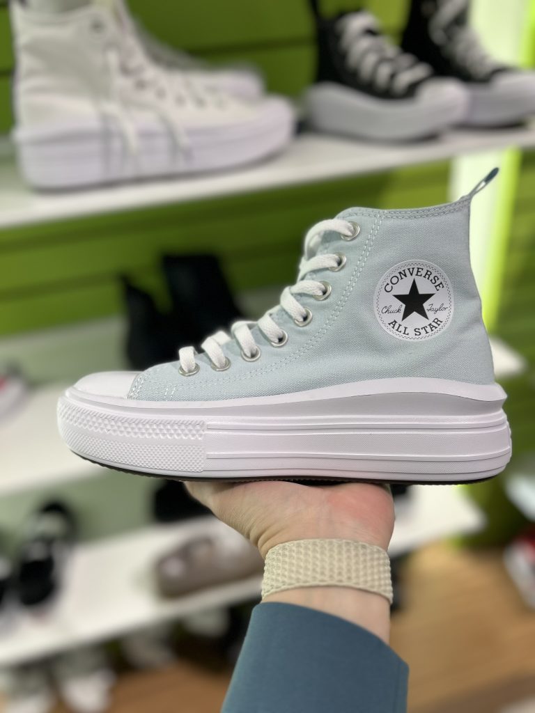 CHAUSSURES