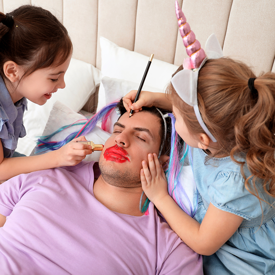 6. MAQUILLAGE ET COSTUME, LA RECETTE DU BONHEUR